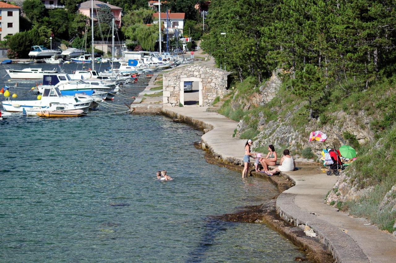 Apartments With A Swimming Pool Jadranovo, Crikvenica - 3238 ภายนอก รูปภาพ