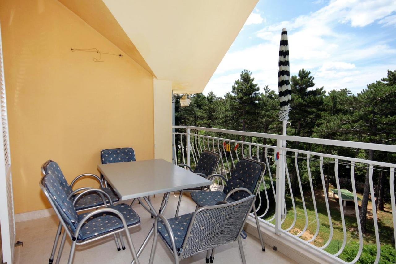 Apartments With A Swimming Pool Jadranovo, Crikvenica - 3238 ภายนอก รูปภาพ