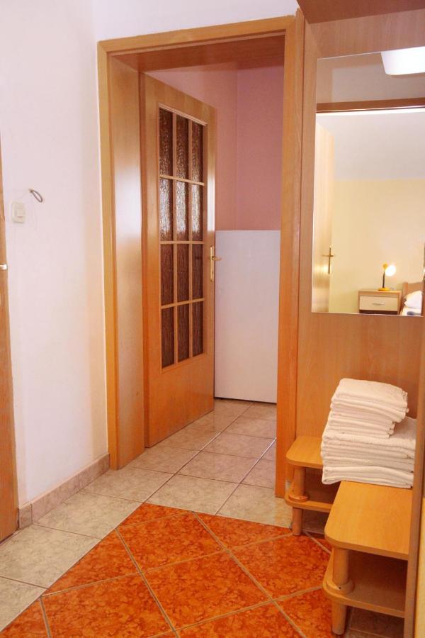 Apartments With A Swimming Pool Jadranovo, Crikvenica - 3238 ภายนอก รูปภาพ