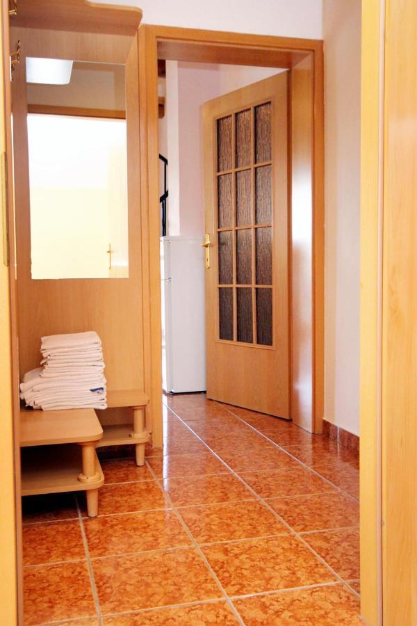 Apartments With A Swimming Pool Jadranovo, Crikvenica - 3238 ภายนอก รูปภาพ