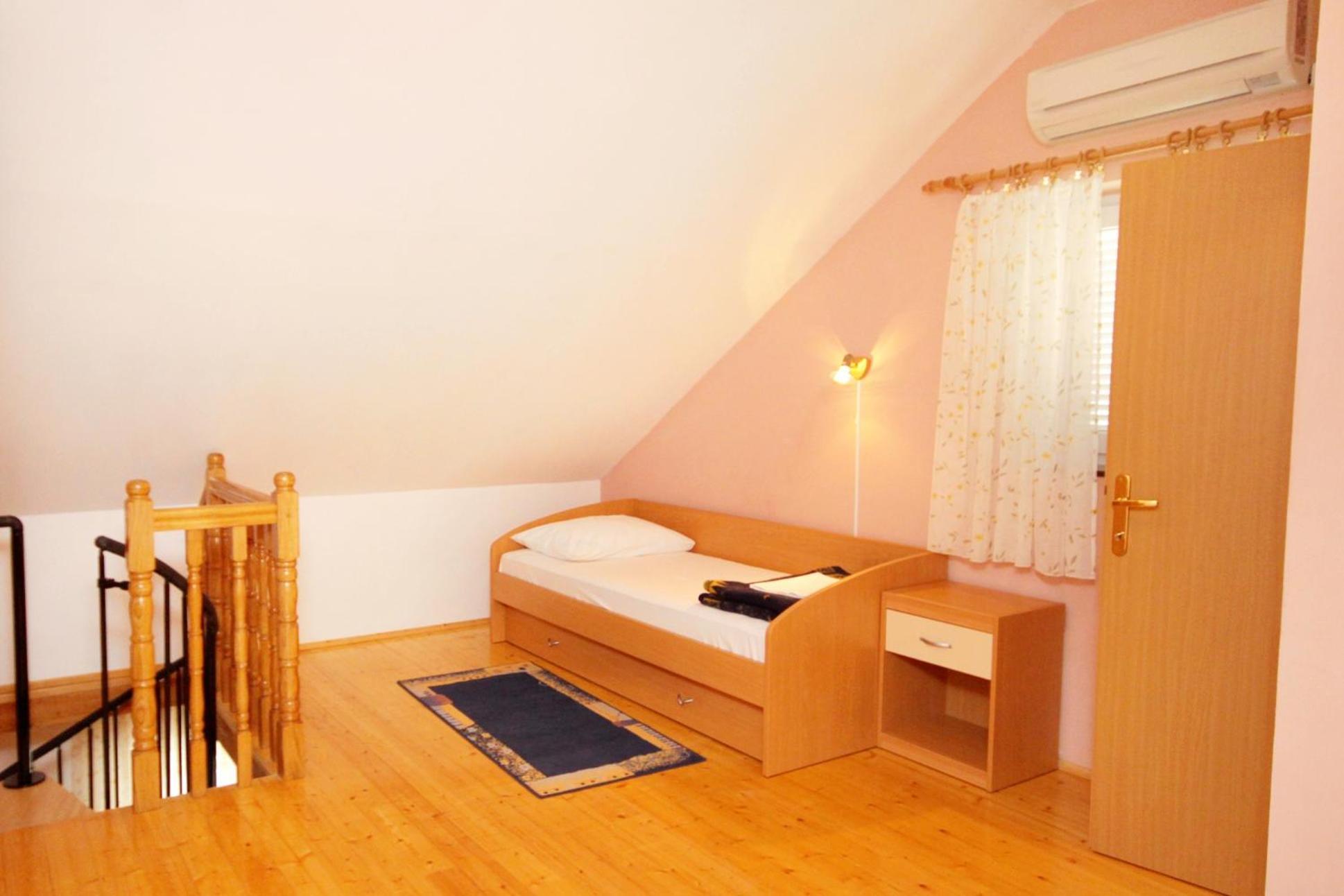 Apartments With A Swimming Pool Jadranovo, Crikvenica - 3238 ห้อง รูปภาพ